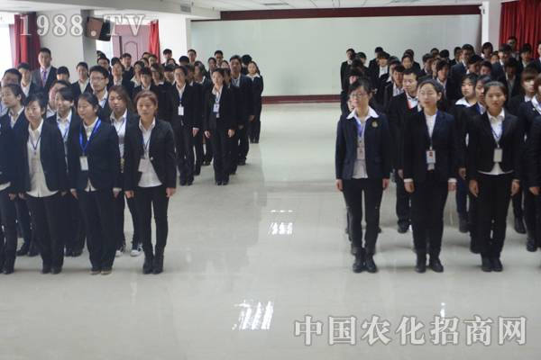 未來(lái)的路還很長(zhǎng) 我們相約火爆網(wǎng)一起走